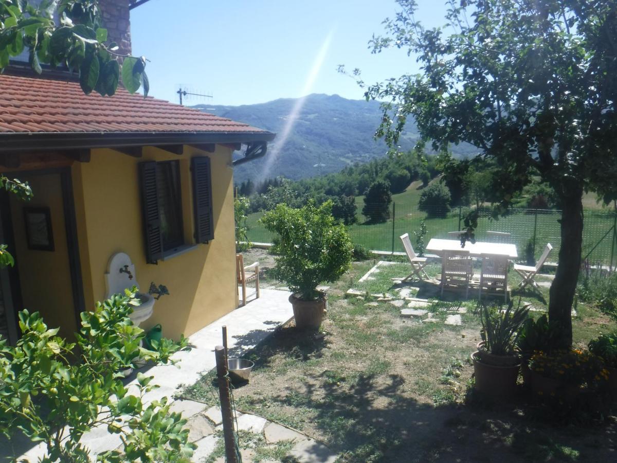 Orto Dei Semplici Bed & Breakfast Farini d'Olmo ภายนอก รูปภาพ